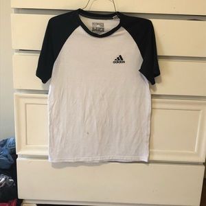 Adidas T-shirt
